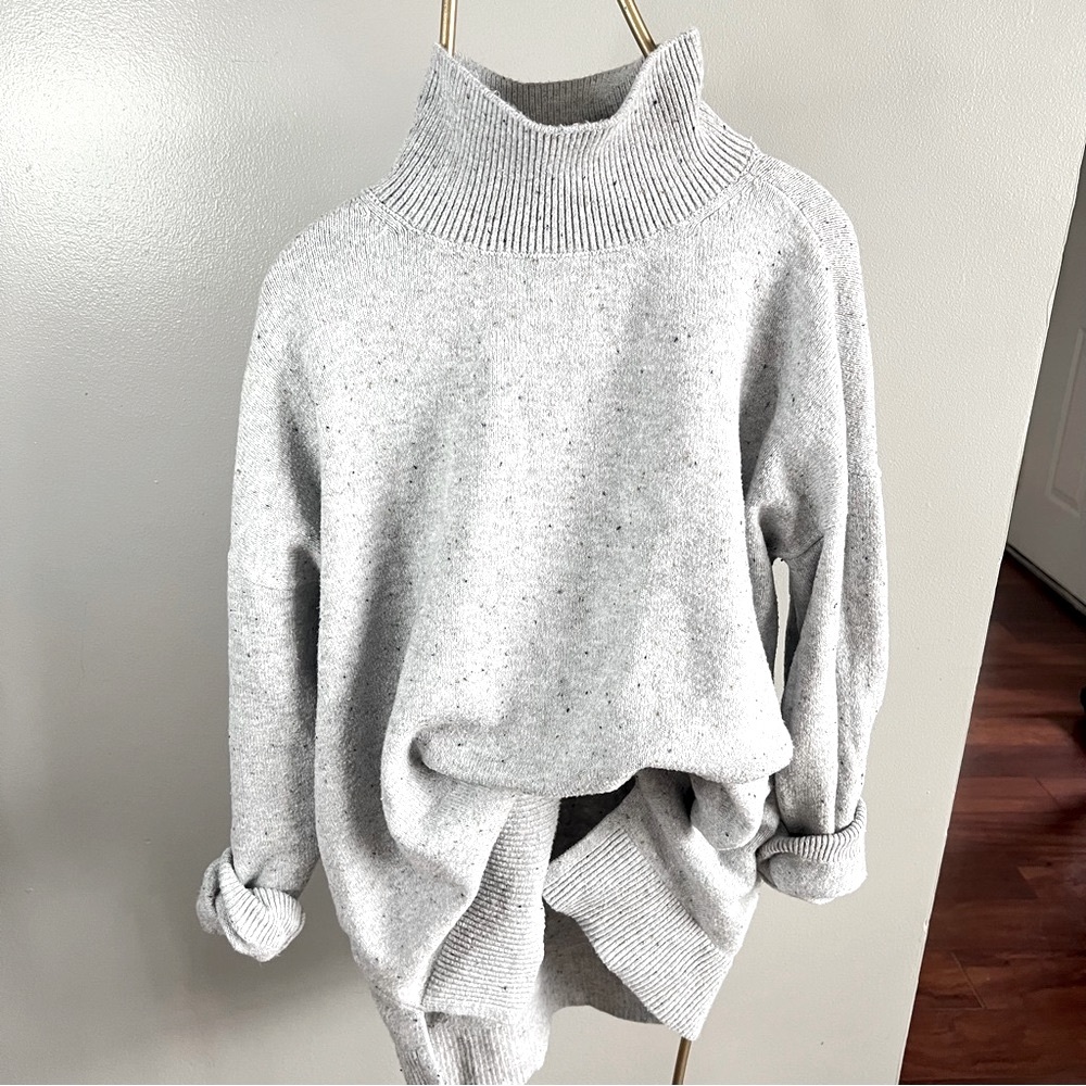 Loft oversized turtle neck sweater women's large grey speckled pullover